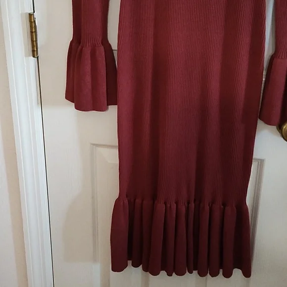 Almost Famous knit dress Large - Picture 3 of 6